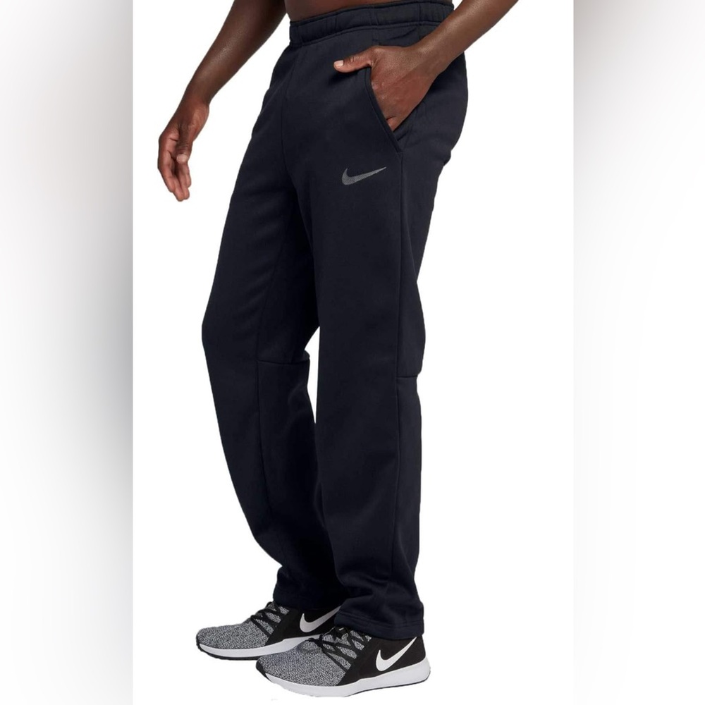 Nike Men's Dri-Fit Therma Fleece Pants in Black Size Large
